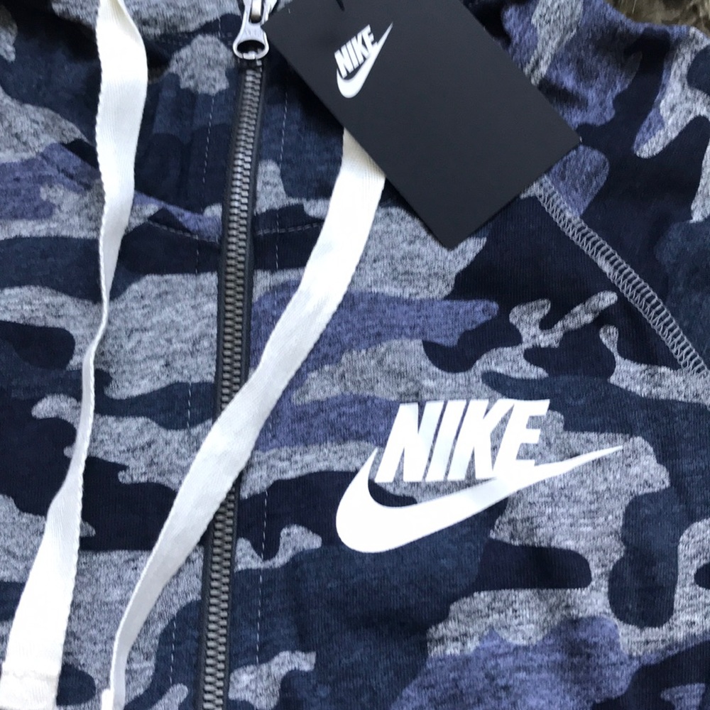 Nike Women Vintage Gym Fullzip Hoodie - Picture 4 of 4